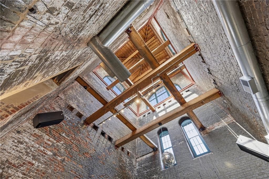 1 bedroom, 1 bathroom, 1,453 sq ft condominium for sale at 170 Boulevard H523, Atlanta, GA 30312 — photo 2