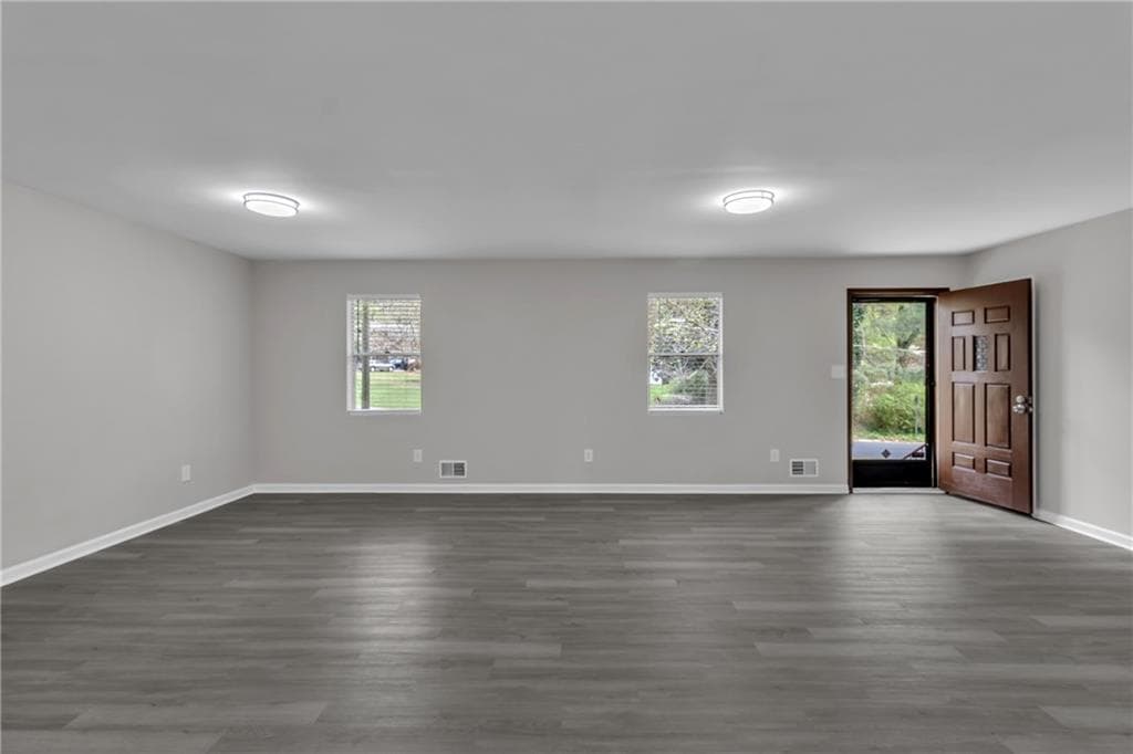 3 bedroom, 2 bathroom, 1,614 sq ft single family residence for sale at 5521 E Wind Drive, Lilburn, GA 30047 — photo 9