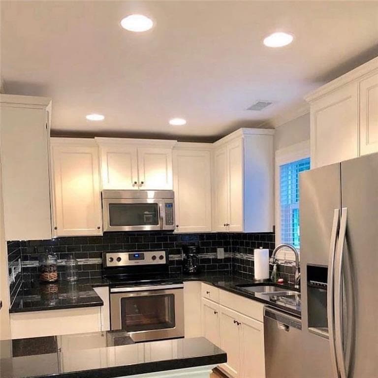 other for sale at 535 Forrest Ave, Gainesville, GA 30501 — photo 2