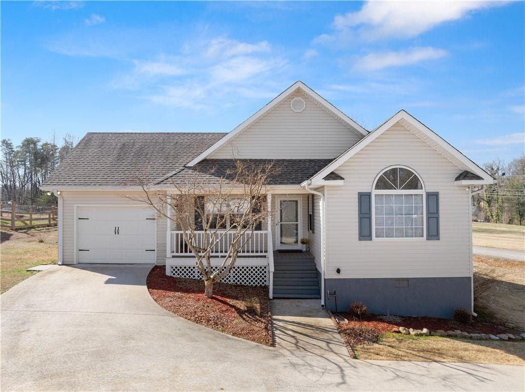 340 Old Clarksville Highway, Cleveland, GA 30528 — most recent listing photo
