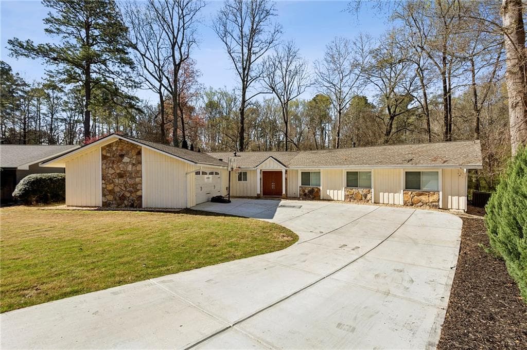 331 Ridgewater Drive, Marietta, GA 30068 — most recent listing photo
