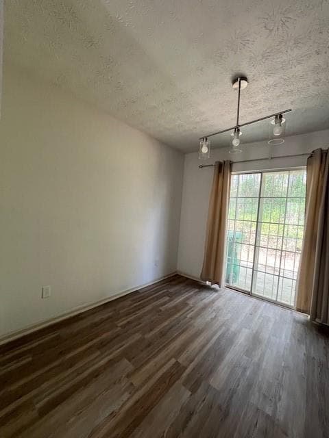 3 bedroom, 3 bathroom, 1,188 sq ft townhouse for sale at 3022 Fields Drive, Lithonia, GA 30038 — photo 7
