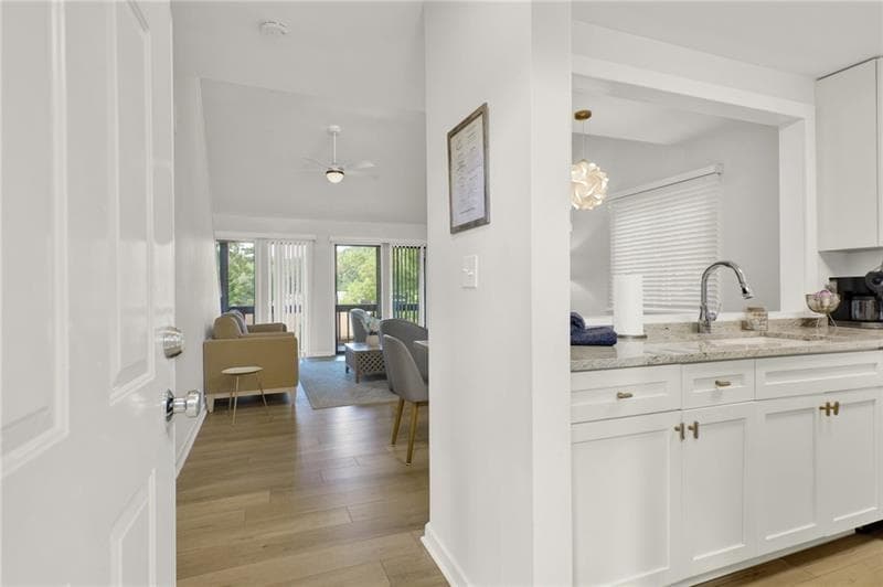 2 bedroom, 2 bathroom, 1,152 sq ft single family residence for sale at 137 NARROWS Loop, Waleska, GA 30183 — photo 2