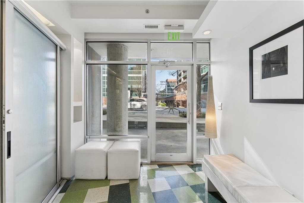 1 bedroom, 2 bathroom, 2,050 sq ft condominium under contract at 845 Spring Street B, Atlanta, GA 30308 — photo 3