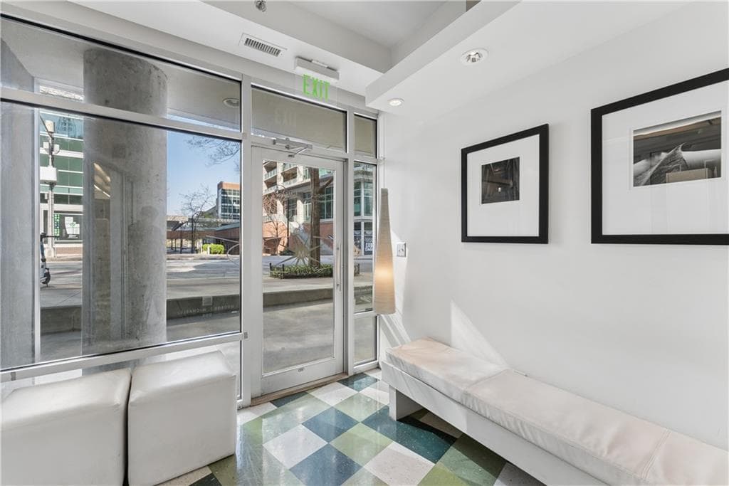 1 bedroom, 2 bathroom, 2,050 sq ft condominium under contract at 845 Spring Street B, Atlanta, GA 30308 — photo 4