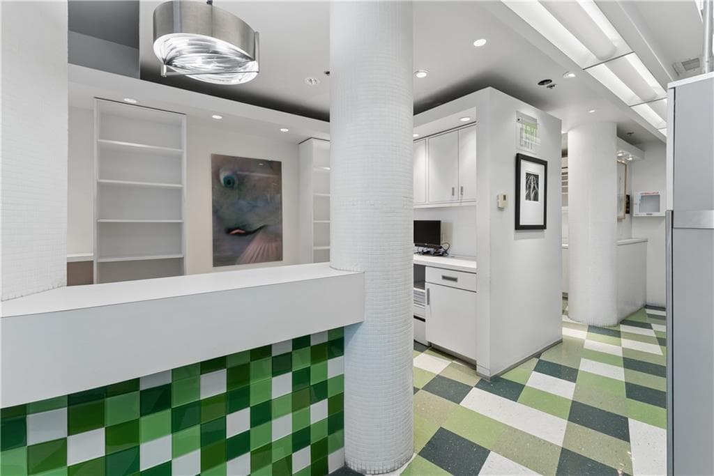 1 bedroom, 2 bathroom, 2,050 sq ft condominium under contract at 845 Spring Street B, Atlanta, GA 30308 — photo 7