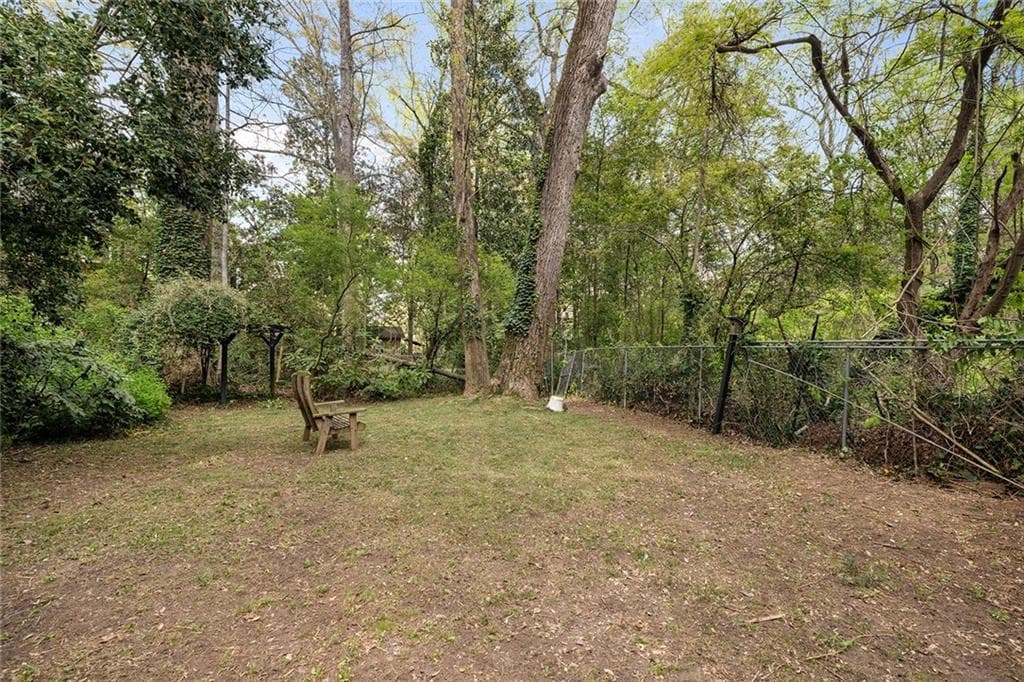 4 bedroom, 3 bathroom, 2,793 sq ft single family residence for sale at 747 Lullwater Road, Atlanta, GA 30307 — photo 7