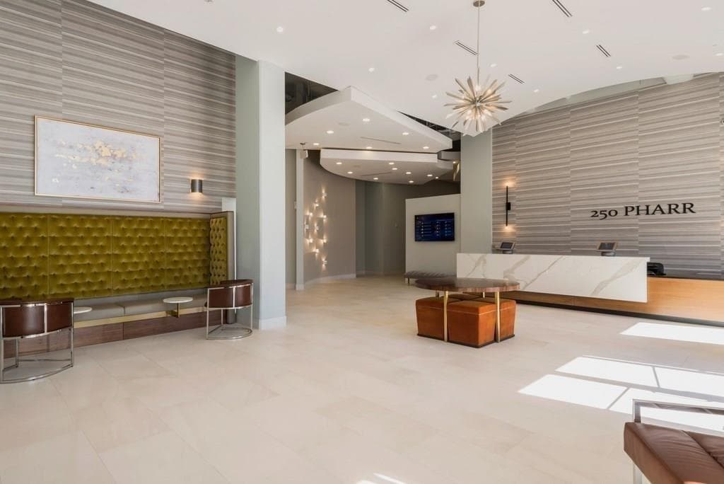 1 bedroom, 1 bathroom, 790 sq ft condominium for sale at 250 Pharr Road 804, Atlanta, GA 30305 — photo 9