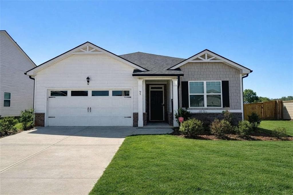 3 bedroom, 2 bathroom, 1,714 sq ft single family residence for rent at 95 CONDOR Court, Statham, GA 30666 for $1,950 a month — photo 1 of 28