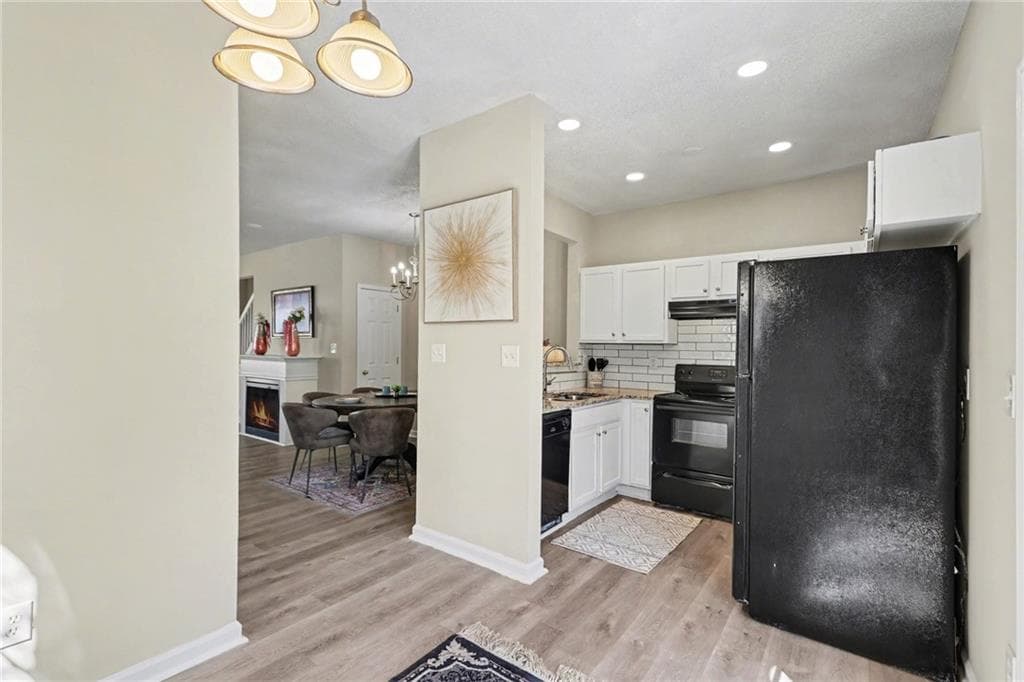 3 bedroom, 3 bathroom, 1,224 sq ft condominium under contract at 3604 Ginnis Road 6, Atlanta, GA 30331 — photo 10
