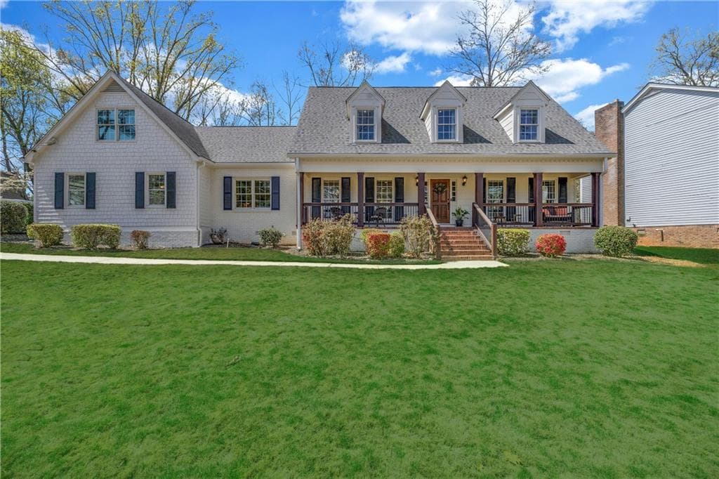 5002 Vernon Oaks Drive, Dunwoody, GA 30338 — most recent listing photo