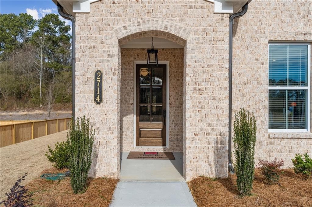 4 bedroom, 4 bathroom, 3,489 sq ft single family residence under contract at 300 Evie Lane, Canton, GA 30015 — photo 2