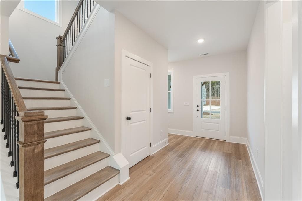 5 bedroom, 5 bathroom, 3,589 sq ft single family residence under contract at 217 Evie Lane, Canton, GA 30015 — photo 5