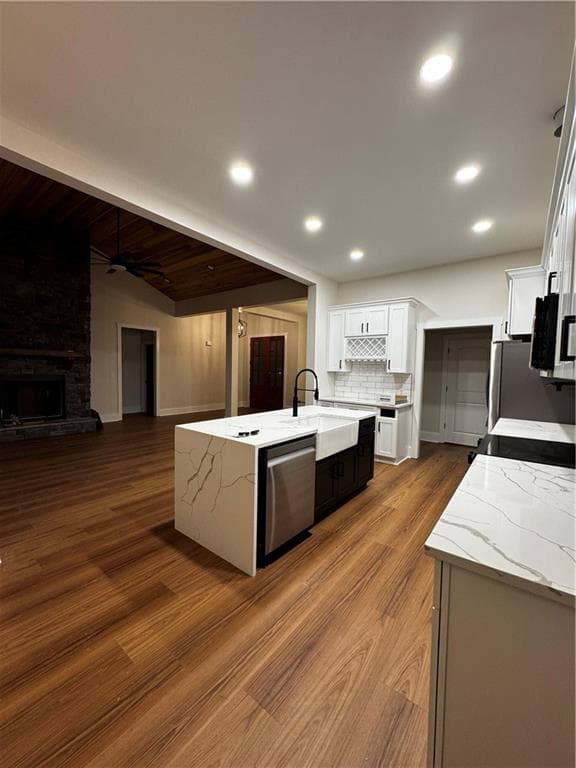 3 bedroom, 2 bathroom, 2,073 sq ft single family residence under contract at 0 Lake Pointe Road, Hartwell, GA 30643 — photo 7