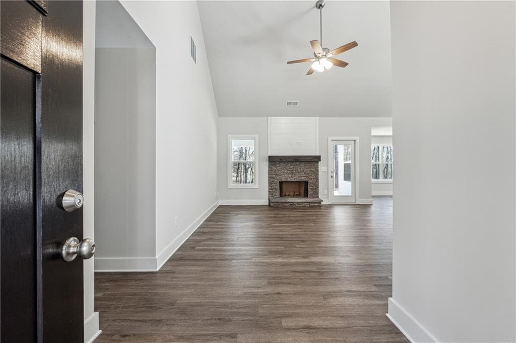 3 bedroom, 2 bathroom, 1,800 sq ft single family residence under contract at 7407 Highway 136 West, Talking Rock, GA 30175 — photo 6
