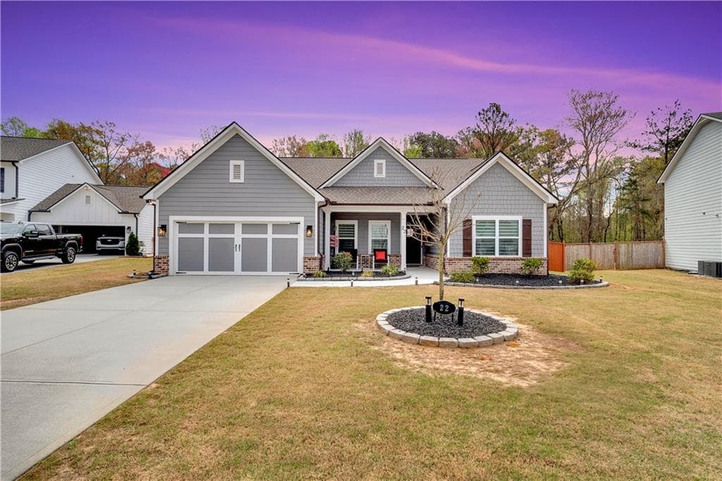 4 bedroom, 3 bathroom, 2,308 sq ft single family residence for sale at 22 Mallard Creek Way, Bethlehem, GA 30620 — photo 3