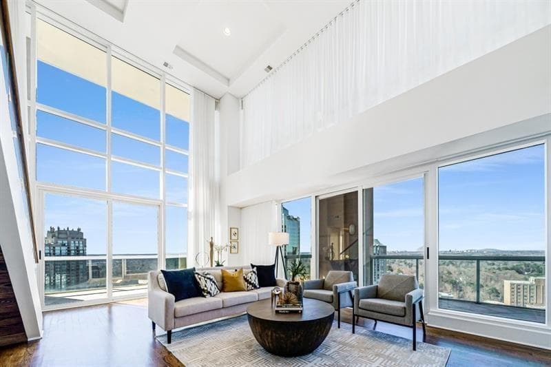 2 bedroom, 4 bathroom, 3,141 sq ft condominium for sale at 2881 Peachtree Road 2405, Atlanta, GA 30305 — photo 3