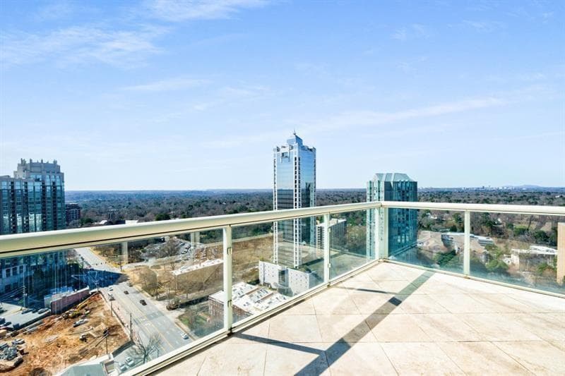 2 bedroom, 4 bathroom, 3,141 sq ft condominium for sale at 2881 Peachtree Road 2405, Atlanta, GA 30305 — photo 8