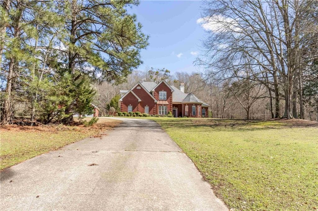 4 bedroom, 4 bathroom, 2,769 sq ft single family residence for sale at 2101 Indian Shoals Road, Loganville, GA 30052 — photo 10