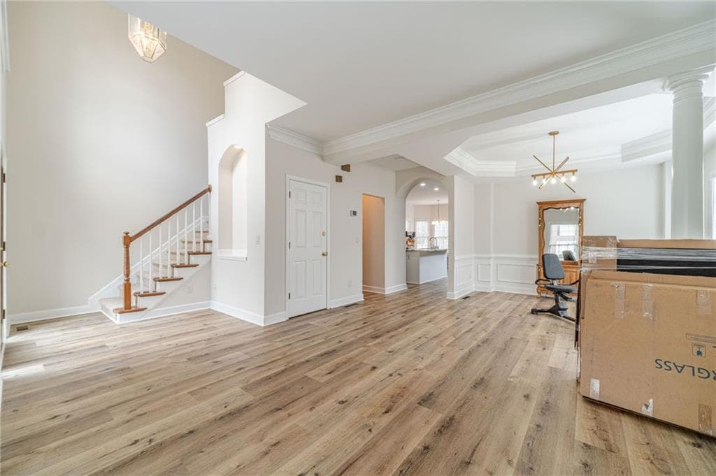 5 bedroom, 4 bathroom, 2,858 sq ft single family residence for sale at 4706 Cedar Wood Drive, Lilburn, GA 30047 — photo 5