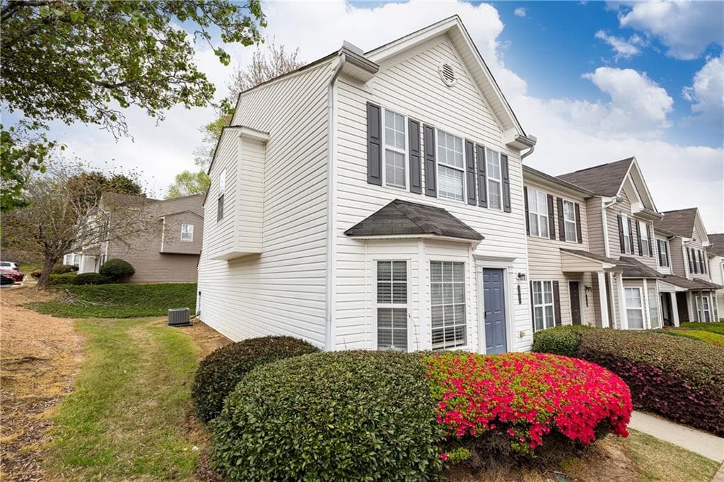 4 bedroom, 3 bathroom, 1,454 sq ft condominium for sale at 6564 Arbor Gate Drive 4, Mableton, GA 30126 — photo 4