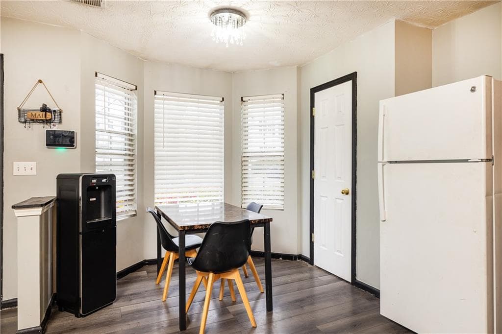 4 bedroom, 3 bathroom, 1,454 sq ft condominium for sale at 6564 Arbor Gate Drive 4, Mableton, GA 30126 — photo 9