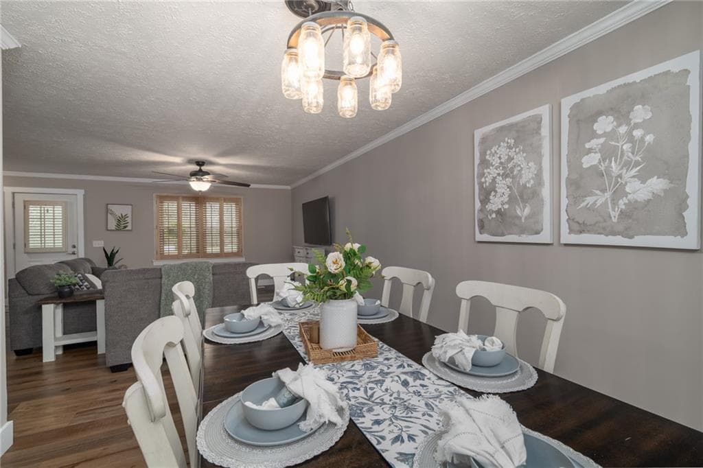 3 bedroom, 2 bathroom, 1,720 sq ft single family residence for sale at 365 Quarles Lane, Ellijay, GA 30540 — photo 9