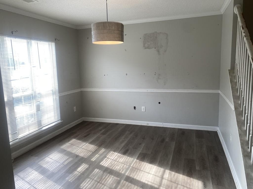 4 bedroom, 3 bathroom, 2,211 sq ft single family residence for sale at 5132 Meadows Lake Drive, Powder Springs, GA 30127 — photo 8