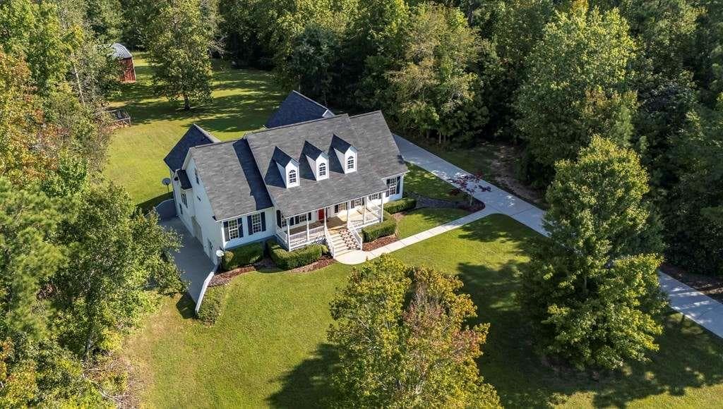 6 bedroom, 4 bathroom, 4,195 sq ft single family residence under contract at 1580 Old Ridgway Road, Bremen, GA 30110 — photo 3