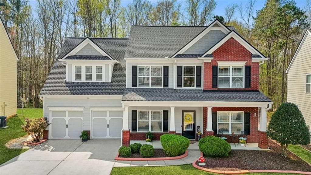 4 bedroom, 3 bathroom single family residence sold at 2325 Village Green Drive, Fairburn, GA 30213