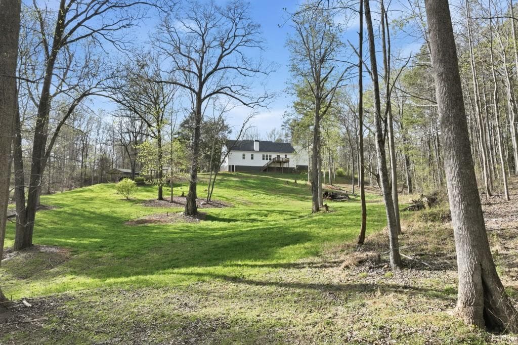 4 bedroom, 3 bathroom single family residence under contract at 31 Haygood Circle, Dawsonville, GA 30534 — photo 9