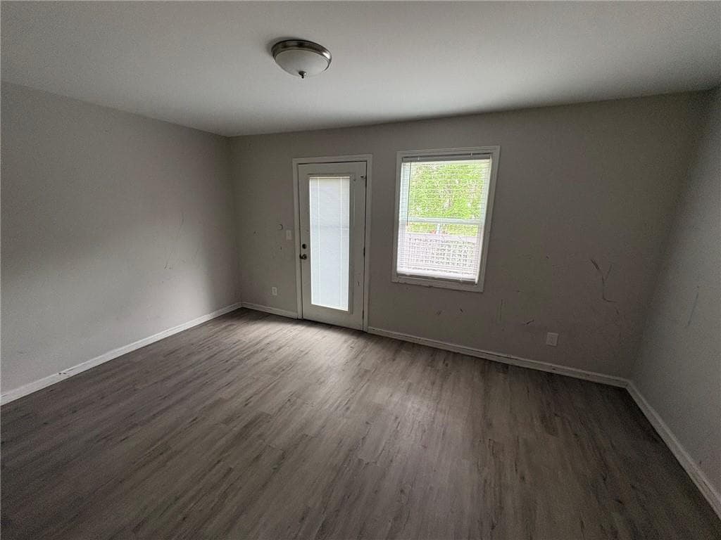 2 bedroom, 2 bathroom, 1,728 sq ft townhouse for sale at 2604 Campbellton Road C7, Atlanta, GA 30311 — photo 4