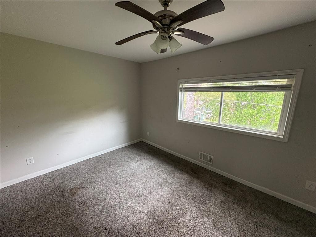 2 bedroom, 2 bathroom, 1,728 sq ft townhouse for sale at 2604 Campbellton Road C7, Atlanta, GA 30311 — photo 8