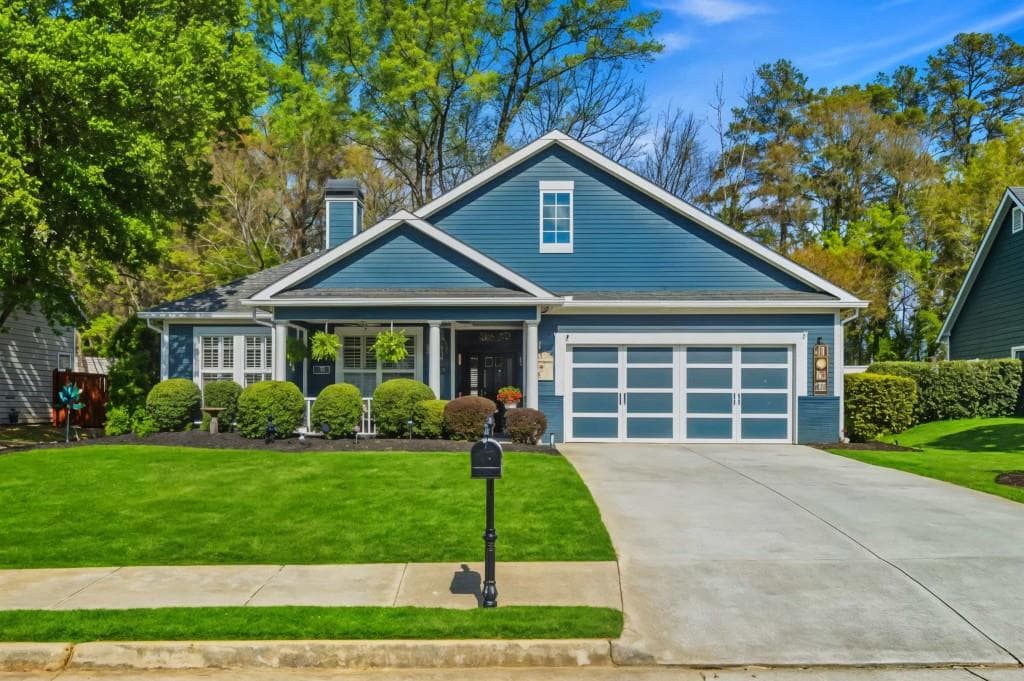 4 bedroom, 2 bathroom, 2,596 sq ft single family residence sold at 1663 Boulder Walk Drive, Atlanta, GA 30316