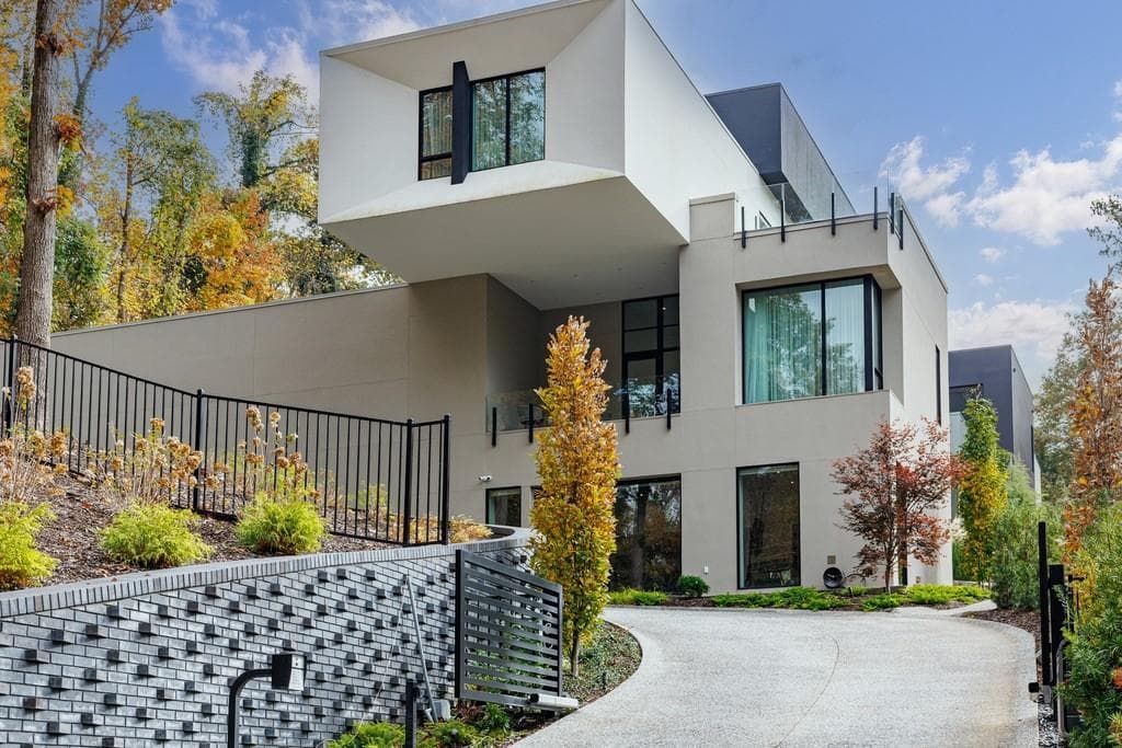 5 bedroom, 8 bathroom, 14,019 sq ft single family residence for sale at 380 W Wesley Road, Atlanta, GA 30305 — photo 2