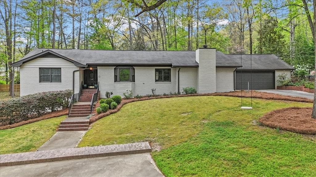 5 bedroom, 3 bathroom, 4,407 sq ft single family residence sold at 7 Pine Valley Road, Rome, GA 30165