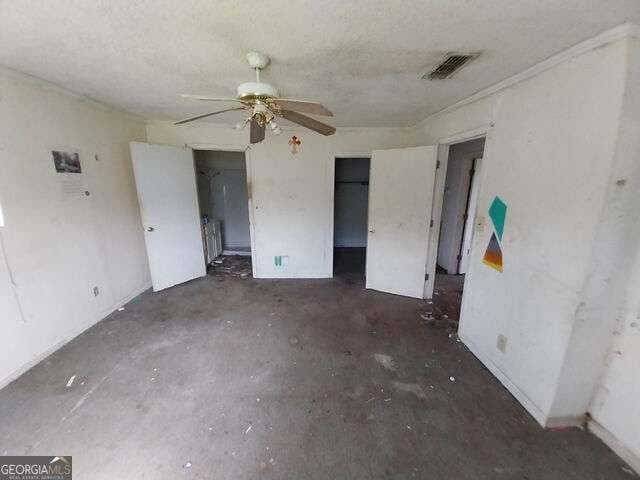 5 bedroom, 3 bathroom, 1,880 sq ft single family residence for sale at 152 Seaweed Road, Fitzgerald, GA 31750 — photo 3