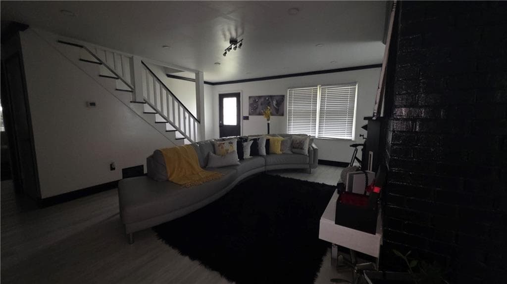 3 bedroom, 3 bathroom, 2,137 sq ft single family residence for sale at 3033 Skyland Drive, Snellville, GA 30078 — photo 9