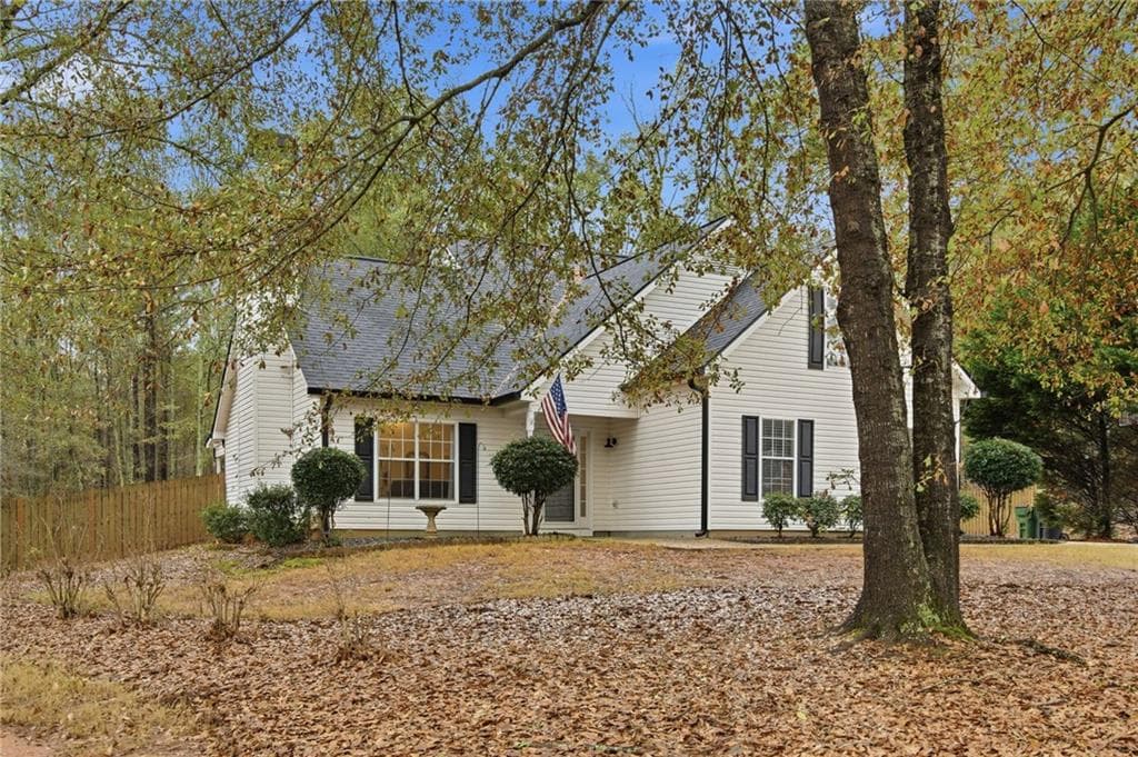 5 Riverside Drive, Sharpsburg, GA 30277 — most recent listing photo