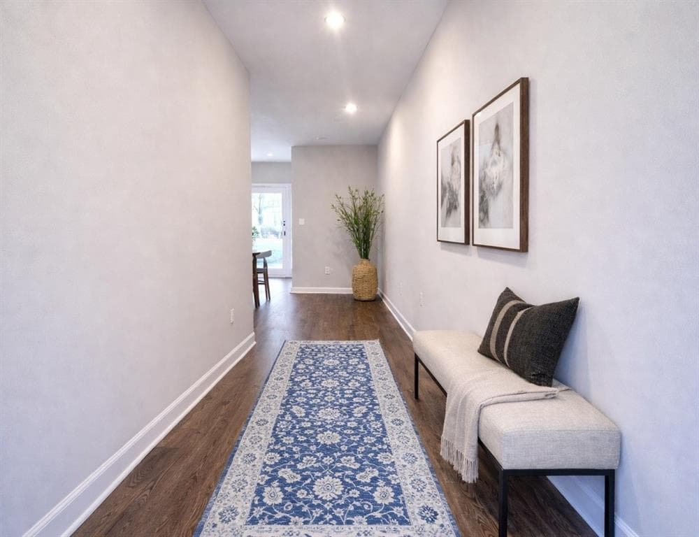 3 bedroom, 3 bathroom, 1,805 sq ft townhouse for sale at 6355 Warbler Court, Morrow, GA 30260 — photo 3