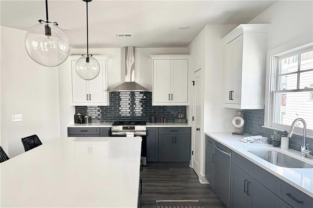 3 bedroom, 4 bathroom, 1,735 sq ft townhouse for sale at 3308 Stillwood Lane, Hapeville, GA 30354 — photo 4