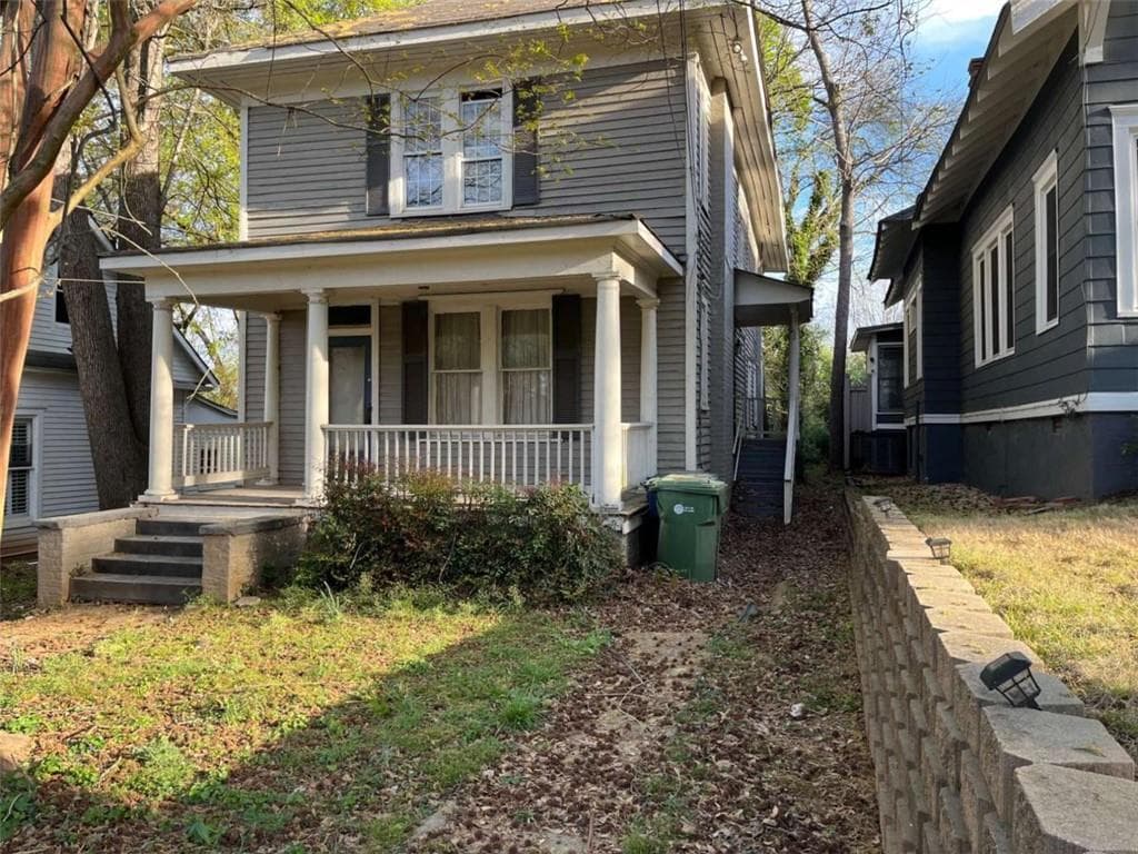 3 bedroom, 2 bathroom, 2,352 sq ft single family residence for sale at 1037 OAK Street, Atlanta, GA 30310 — photo 3