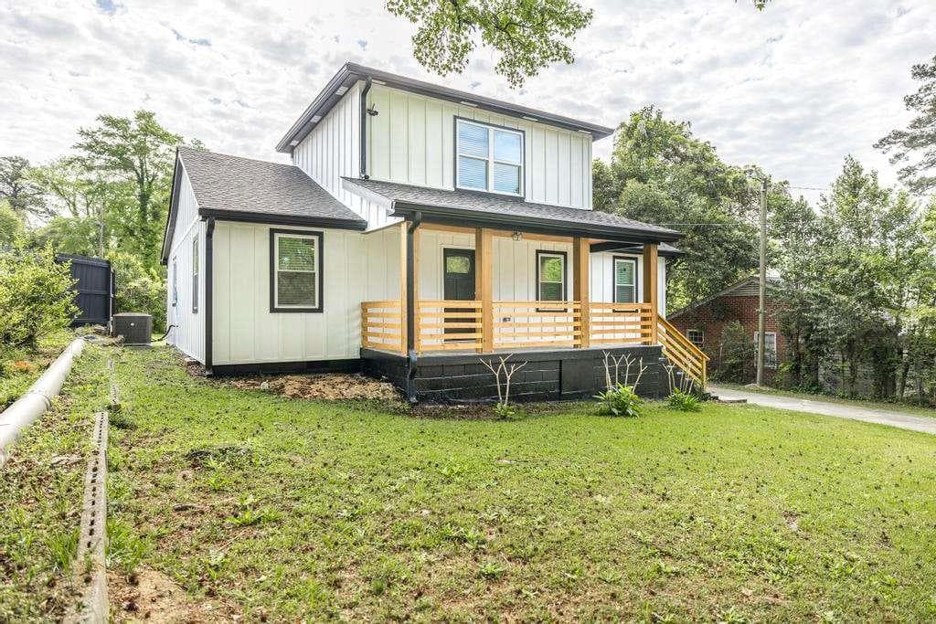 1081 Clay Avenue, Macon, GA 31211 — most recent listing photo