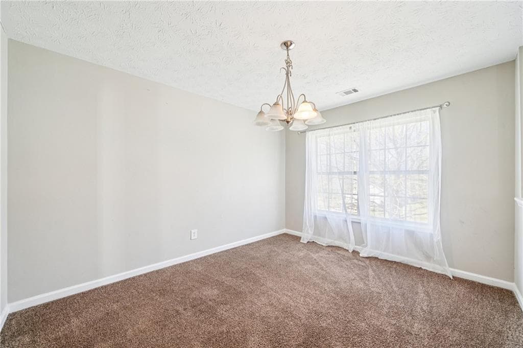 4 bedroom, 3 bathroom, 1,821 sq ft single family residence for sale at 141 Longstreet Circle, Oxford, GA 30054 — photo 7