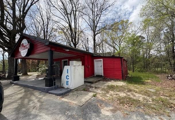 3 bedroom, 1 bathroom, 1,214 sq ft single family residence under contract at 1519 New Hope Road, Lawrenceville, GA 30045 — photo 3