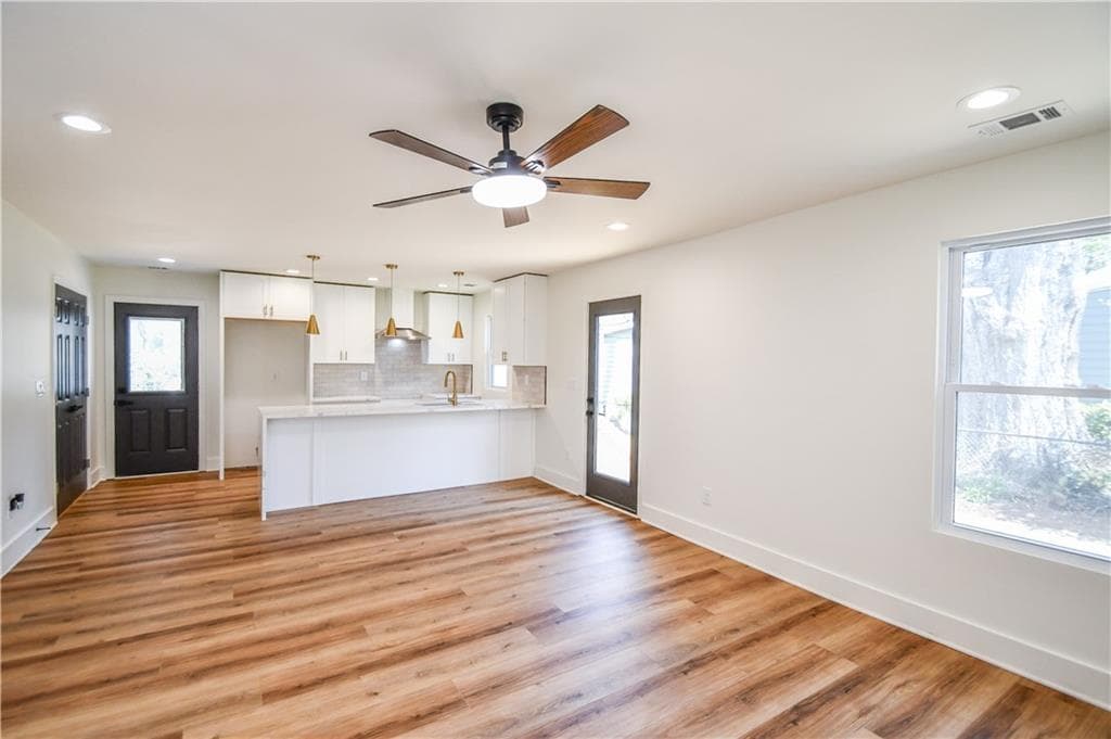 3 bedroom, 3 bathroom, 1,210 sq ft single family residence for sale at 651 North Avenue, Atlanta, GA 30354 — photo 8