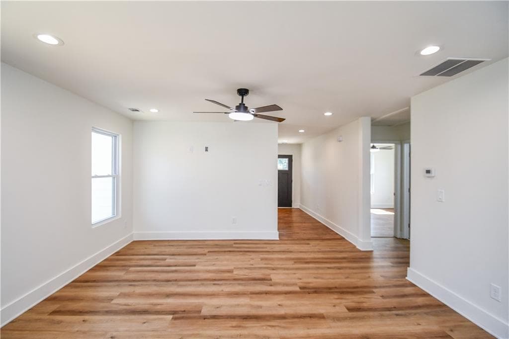 3 bedroom, 3 bathroom, 1,210 sq ft single family residence for sale at 651 North Avenue, Atlanta, GA 30354 — photo 10