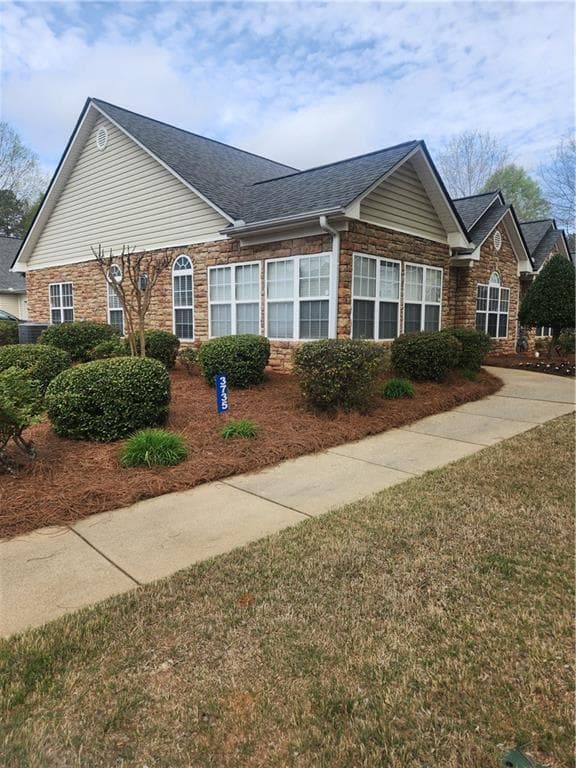 3735 Villa Springs Circle, Powder Springs, GA 30127 — most recent listing photo