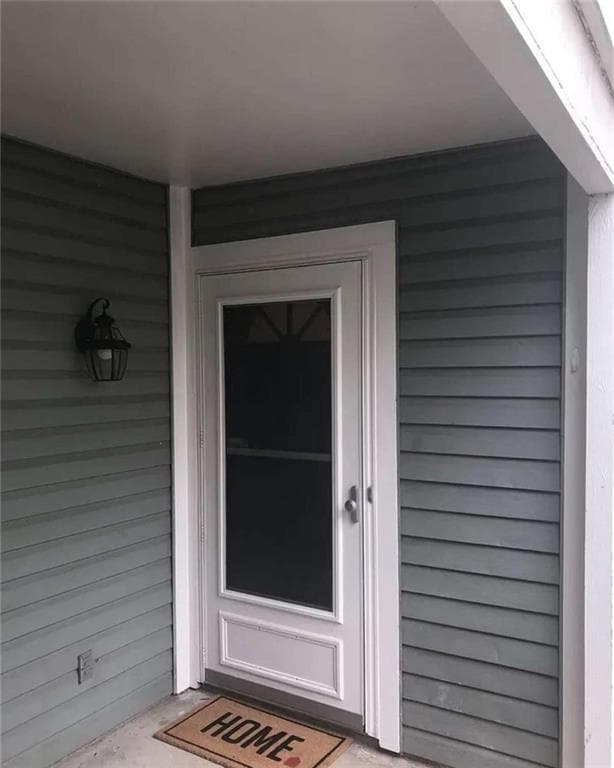 2 bedroom, 2 bathroom, 1,248 sq ft condominium for sale at 4241 Parkview Court, Stone Mountain, GA 30083 — photo 2