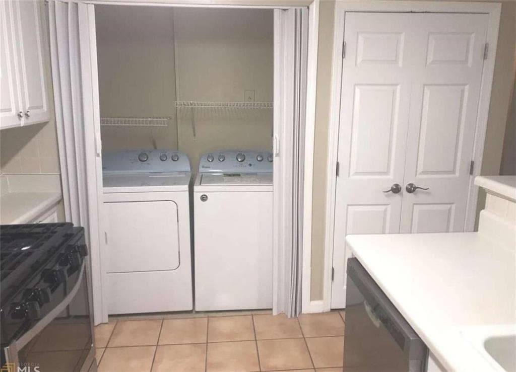 2 bedroom, 2 bathroom, 1,248 sq ft condominium for sale at 4241 Parkview Court, Stone Mountain, GA 30083 — photo 6